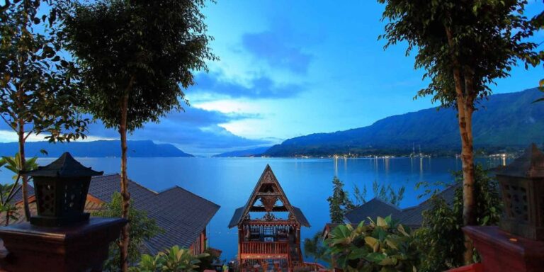 Paket Wisata Danau Toba 3 Hari 2 Malam | MK Tours & Travel Dalam Dan ...