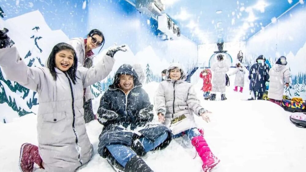 4D3N Bangkok Pattaya Free Frost Magical Ice of Siam