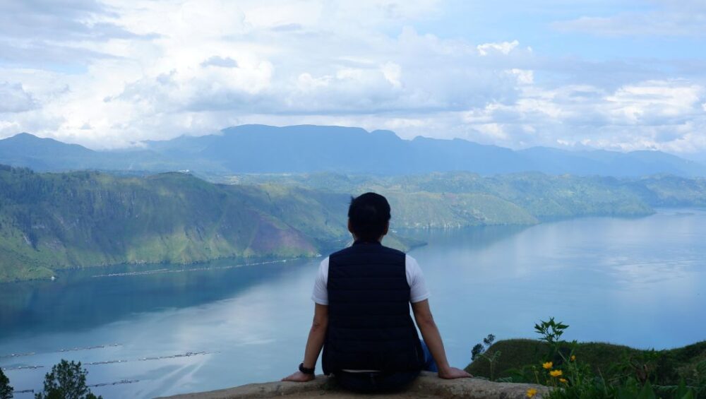 Paket Tour Medan 5 Hari 4 Malam danau toba