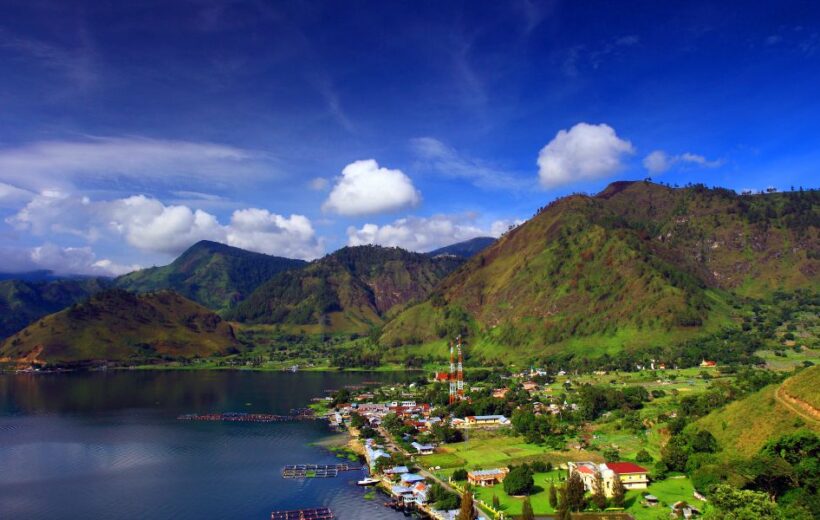 Paket Wisata Danau Toba Dari Silangit 4 Hari 3 Malam